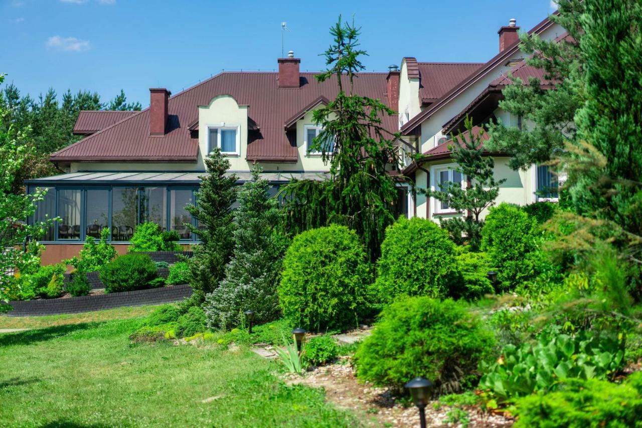 Dworek Helena Hotel Biala Podlaska Bagian luar foto