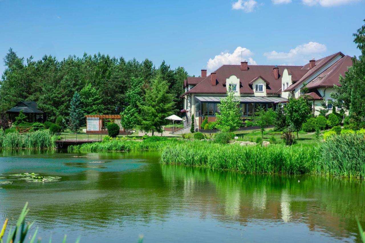 Dworek Helena Hotel Biala Podlaska Bagian luar foto